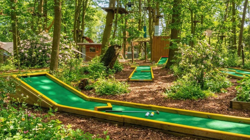 Nieuw: Minigolf Harderwijk Activiteit / Dagje weg Nieuw: Minigolf Harderwijk op de Veluwe